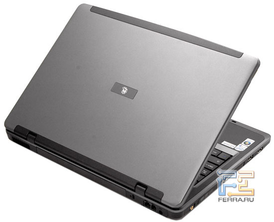 RoverBook Nautilus V770: внешний вид в приоткрытом состоянии