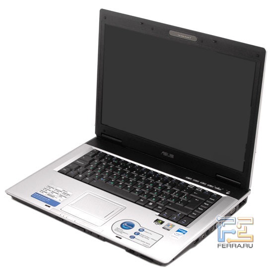 ASUS Z53S: внешний вид в открытом состоянии