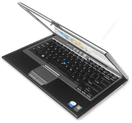 Dell Latitude D630: внешний вид в приоткрытом состоянии